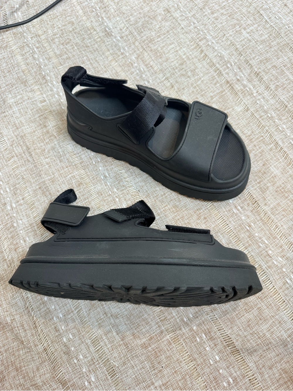 Women's UGG GoldenGlow Slide Platform Sandals- black Size 10 - Picture 2 of 5